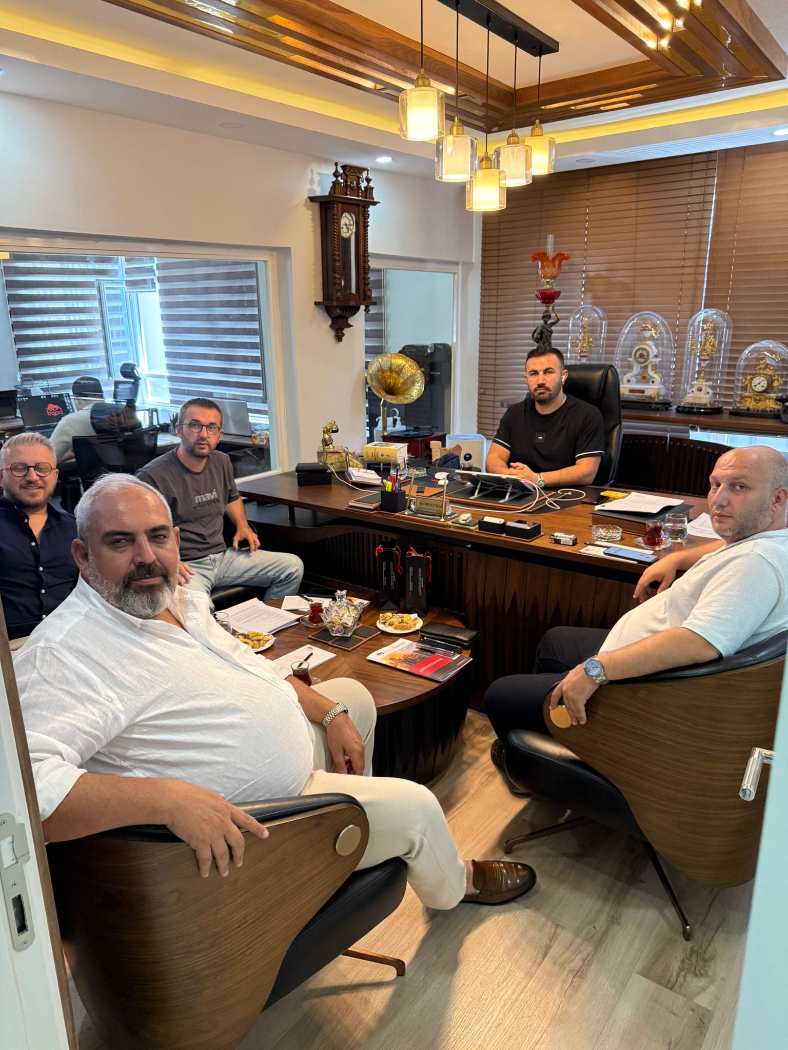 F Grubu Müteahhitlik Yetki Belgeli Şirketi